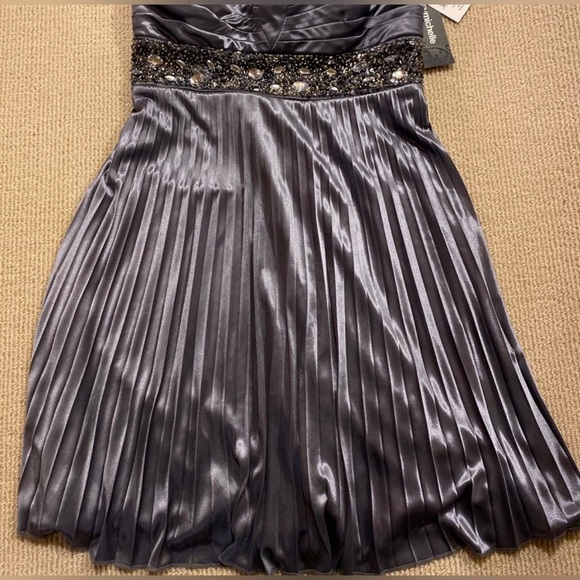 Homecoming /Concert/Event Strapless Dress NWT - Picture 6 of 14